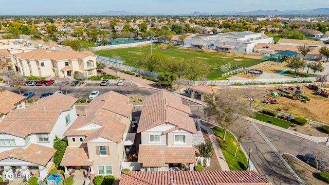 2877 E VIRGINIA Street, Gilbert, AZ 85296