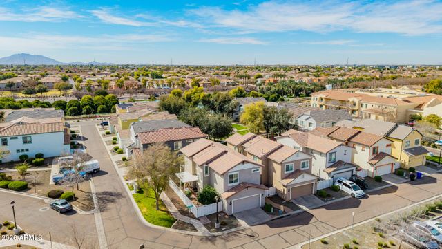 2877 E VIRGINIA Street, Gilbert, AZ 85296