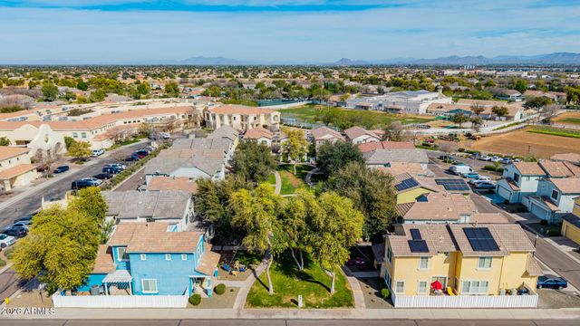 2877 E VIRGINIA Street, Gilbert, AZ 85296