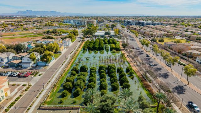 2877 E VIRGINIA Street, Gilbert, AZ 85296