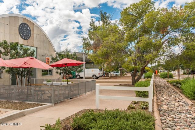 2877 E VIRGINIA Street, Gilbert, AZ 85296