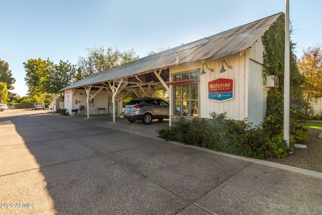 2877 E VIRGINIA Street, Gilbert, AZ 85296