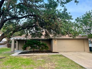 8338 New World, San Antonio, TX 78239