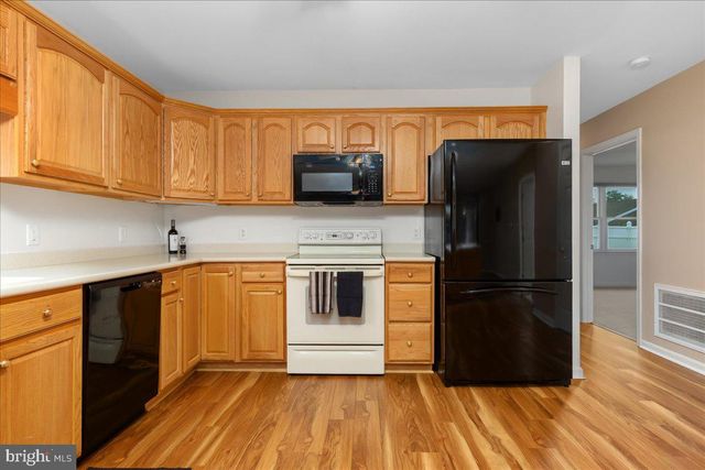 720 NAPLES DR, Hagerstown, MD 21740