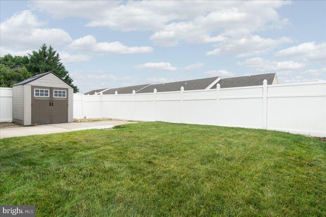 720 NAPLES DR, Hagerstown, MD 21740