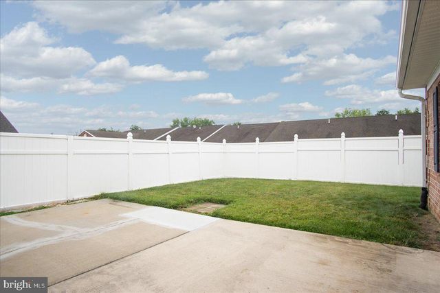 720 NAPLES DR, Hagerstown, MD 21740