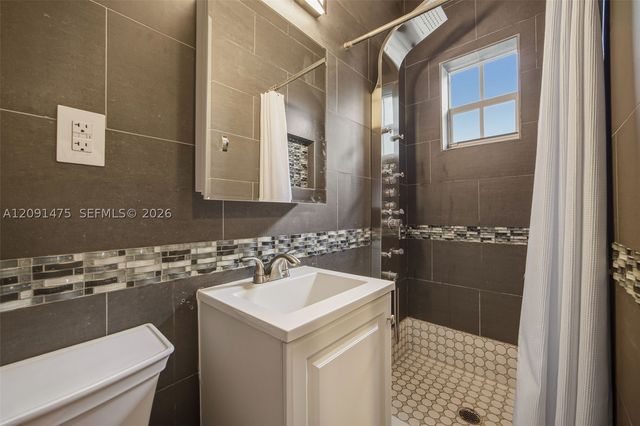 505 Navarre Ave, Coral Gables, FL 33134