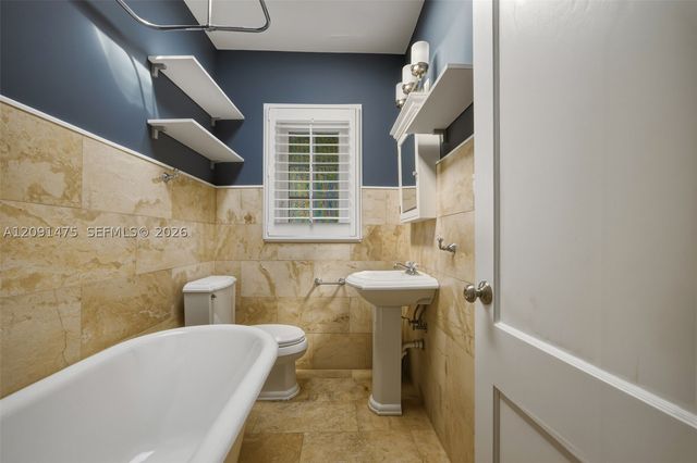 505 Navarre Ave, Coral Gables, FL 33134