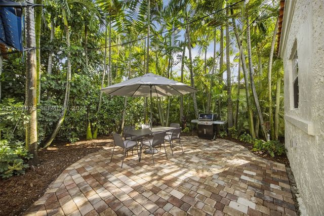 505 Navarre Ave, Coral Gables, FL 33134