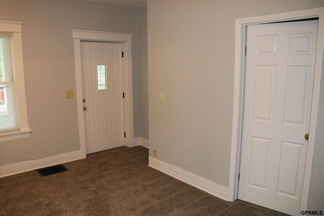 2346 C Street, Lincoln, NE 68502