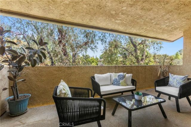 25183 Oak Canyon, Lake Forest, CA 92630