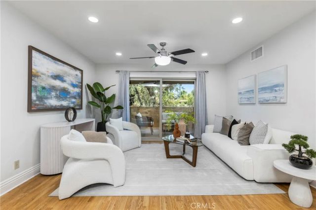 25183 Oak Canyon, Lake Forest, CA 92630