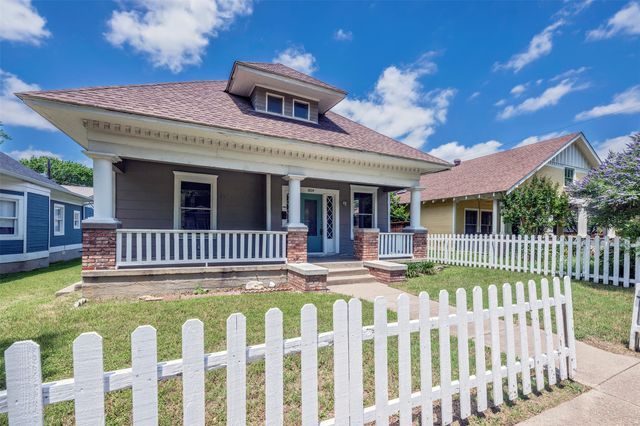 1804 Lipscomb Street, Fort Worth, TX 76110