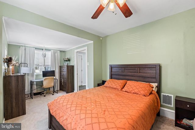35 E KRAFT AVE, Haddon Township, NJ 08107