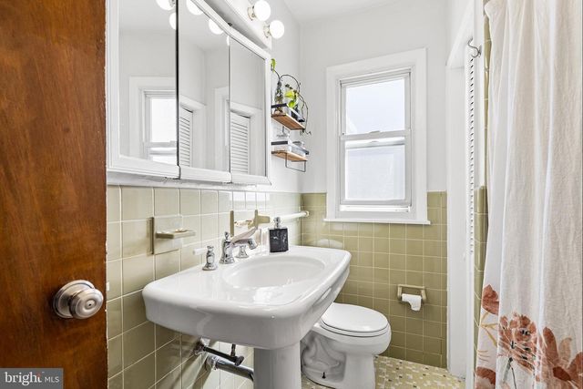 35 E KRAFT AVE, Haddon Township, NJ 08107