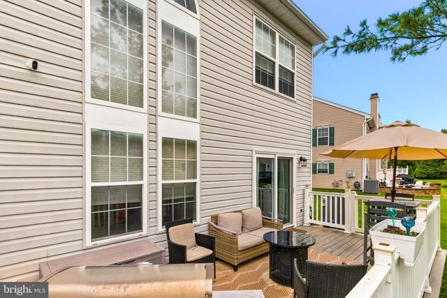 12 SAWGRASS CT, Blackwood, NJ 08012
