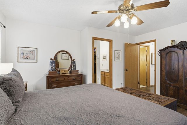 2 Ardley Lane, Bella Vista, AR 72714