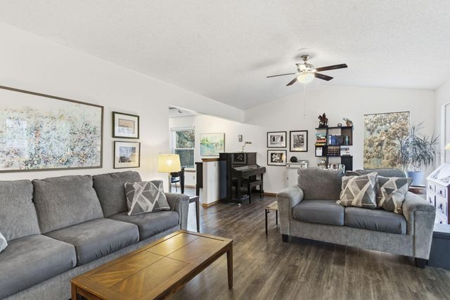 2 Ardley Lane, Bella Vista, AR 72714