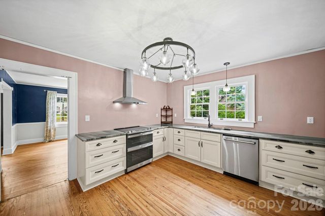 1214 S York Street, Gastonia, NC 28052
