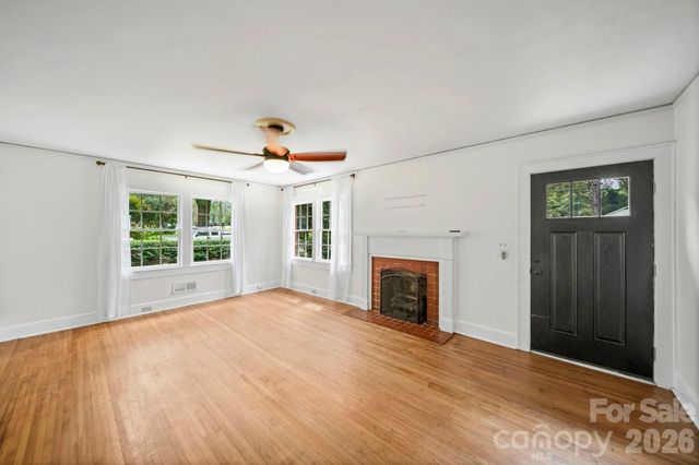 1214 S York Street, Gastonia, NC 28052