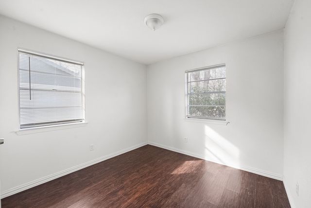 14628 Oakwood Lane, Balch Springs, TX 75180