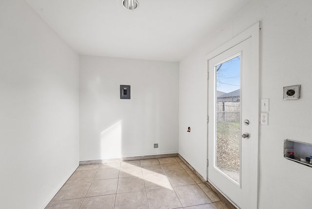 14628 Oakwood Lane, Balch Springs, TX 75180