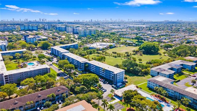4800 Hillcrest Ln 408 408, Hollywood, FL 33021