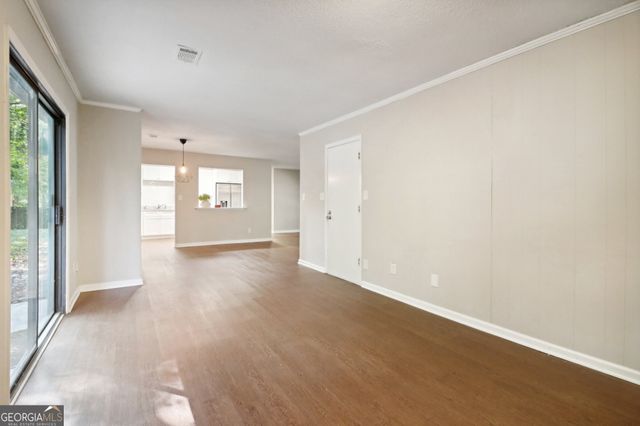 5233 McCarter Station, Stone Mountain, GA 30088