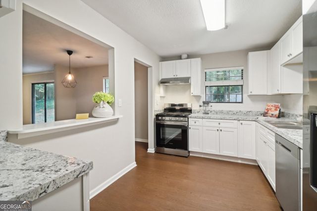 5233 McCarter Station, Stone Mountain, GA 30088