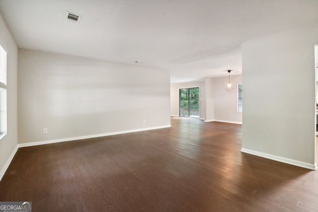 5233 McCarter Station, Stone Mountain, GA 30088