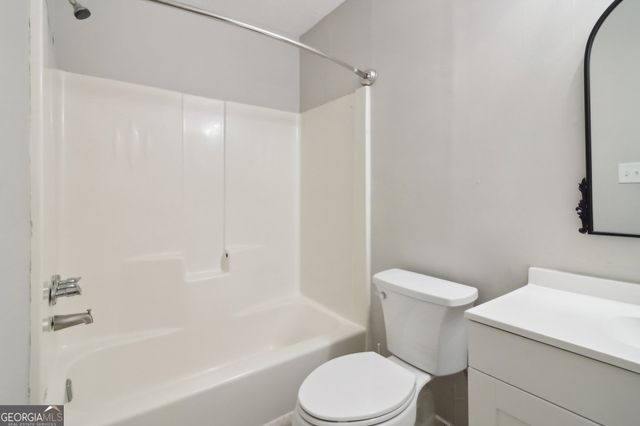 5233 McCarter Station, Stone Mountain, GA 30088