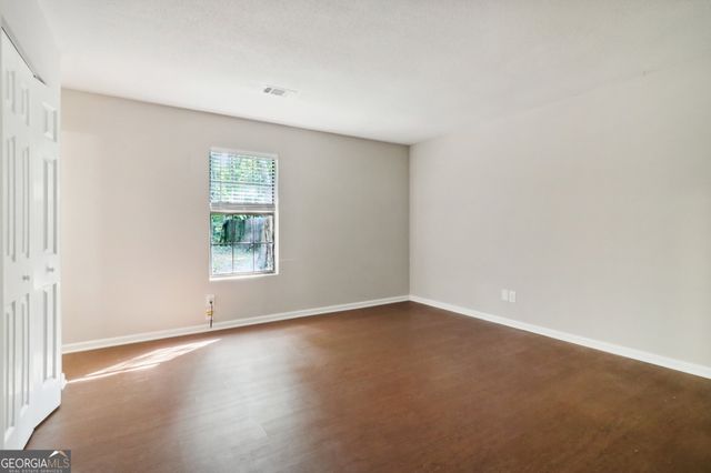 5233 McCarter Station, Stone Mountain, GA 30088