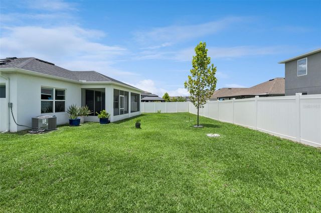 5785 WALLIS LANE, St Cloud, FL 34771