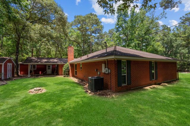 17011 Wagon Wheel Road, Stagecoach, TX 77355