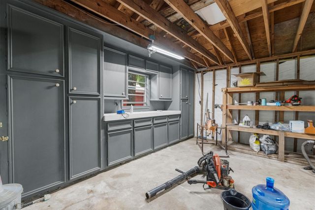 17011 Wagon Wheel Road, Stagecoach, TX 77355