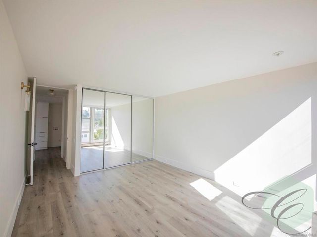 8111 Camino del Oro, San Diego, CA 92037