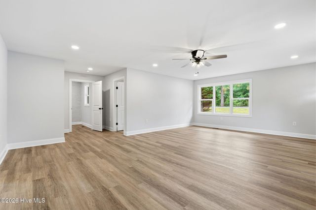 400 Eagle Springs Road, Eagle Springs, NC 27242