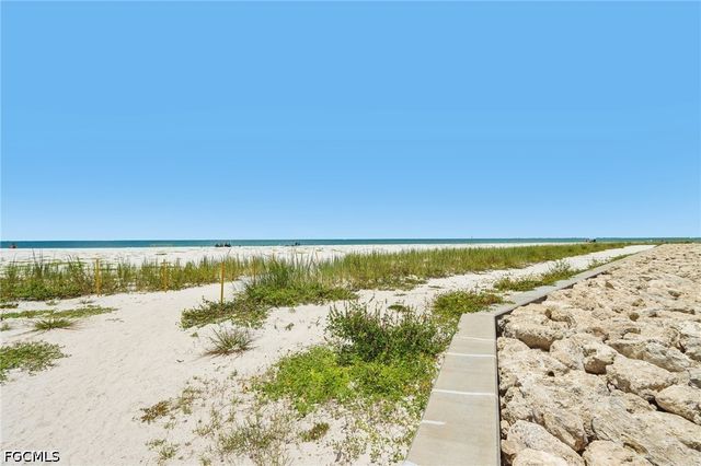 7400 Estero BLVD 315, Fort Myers Beach, FL 33931