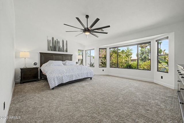 926 W COAST Drive, Gilbert, AZ 85233