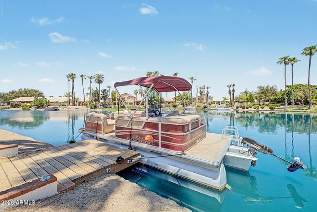 926 W COAST Drive, Gilbert, AZ 85233