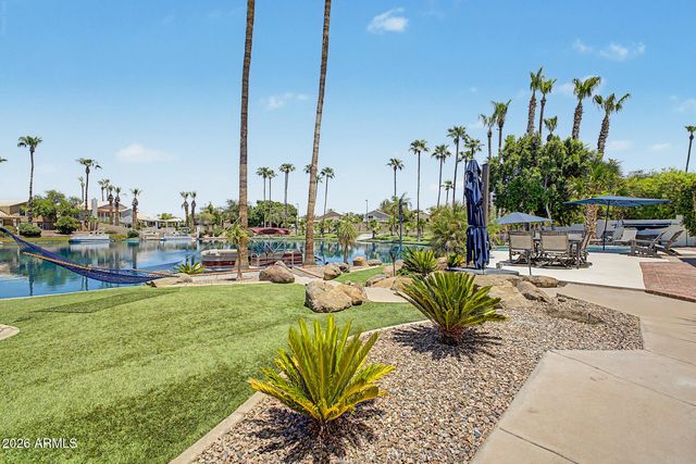 926 W COAST Drive, Gilbert, AZ 85233