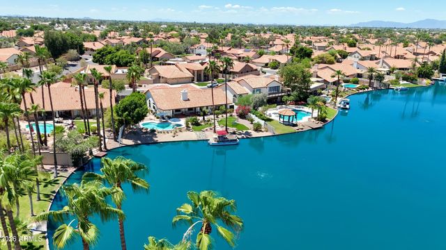 926 W COAST Drive, Gilbert, AZ 85233