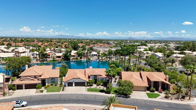 926 W COAST Drive, Gilbert, AZ 85233