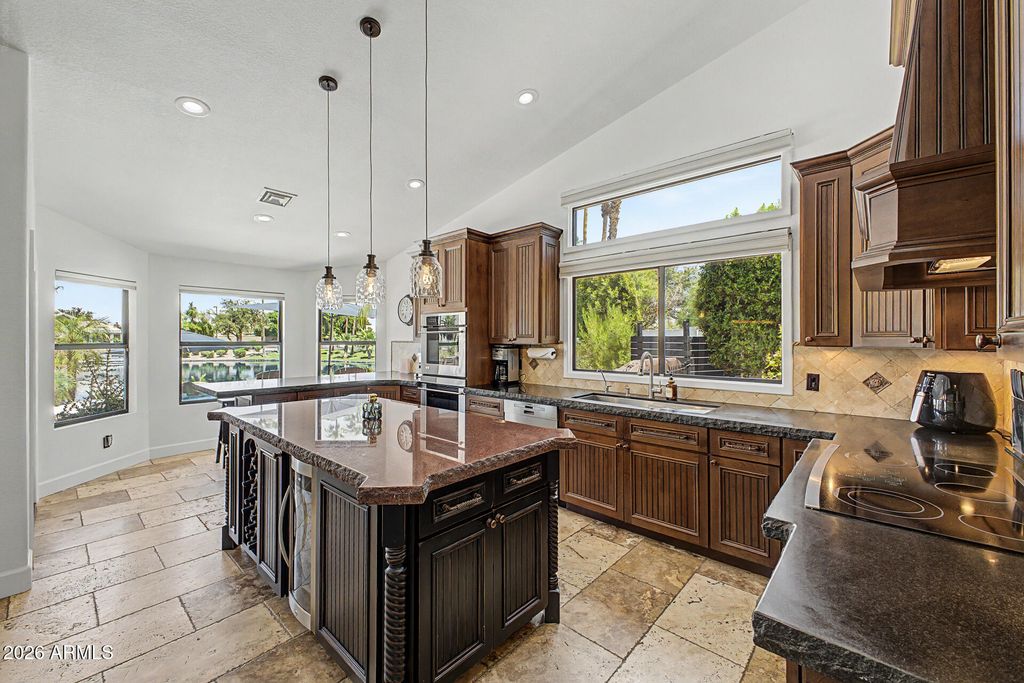926 W COAST Drive, Gilbert, AZ 85233 — photo 5