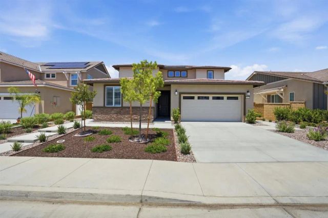 30477 Waterline Drive, Menifee, CA 92584