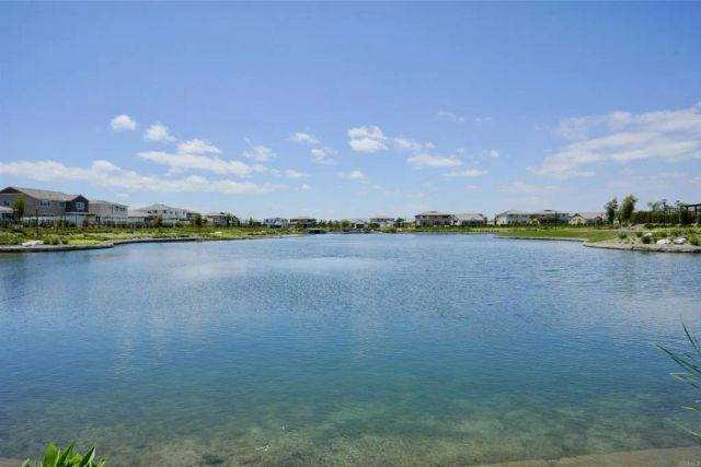30477 Waterline Drive, Menifee, CA 92584