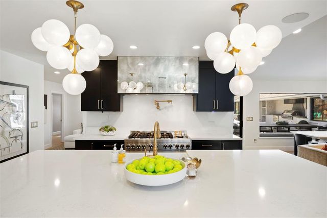 1803 Drakestone Avenue, Nichols Hills, OK 73120