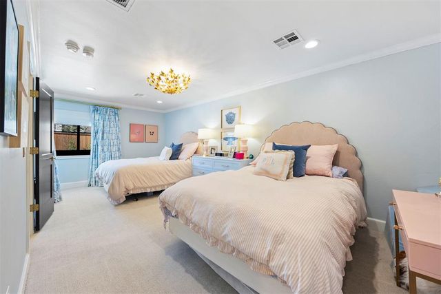 1803 Drakestone Avenue, Nichols Hills, OK 73120