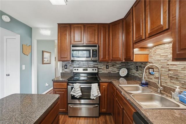 904 Prior CT, Virginia Beach, VA 23462