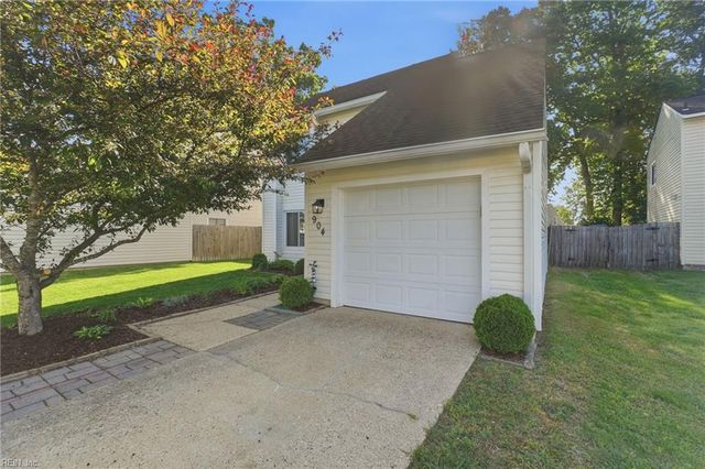 904 Prior CT, Virginia Beach, VA 23462